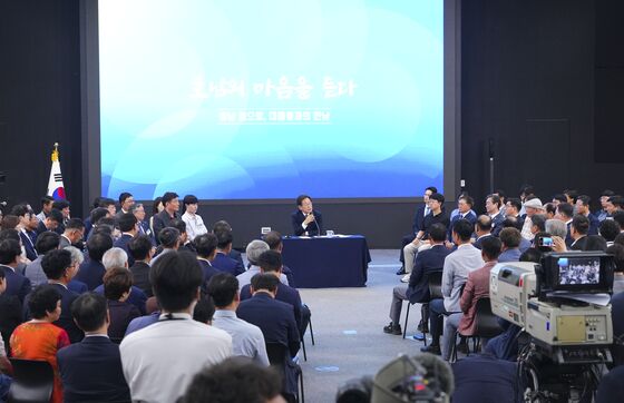 이 대통령 "군공항TF"…광주시 "서남권 관문공항 실현 돌파구" 환영