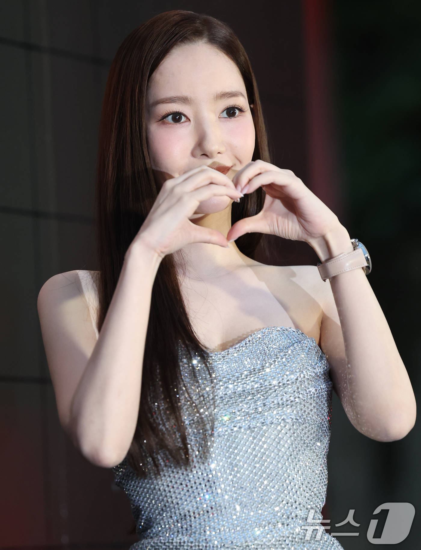 (서울=뉴스1) 권현진 기자 = 배우 박민영이 25일 서울 오후 마포구 문화비축기지에서 열린 ‘태그호이어 갈라 디너 이벤트’에 참석해 포즈를 취하고 있다. 2025.6.25/뉴스1 …