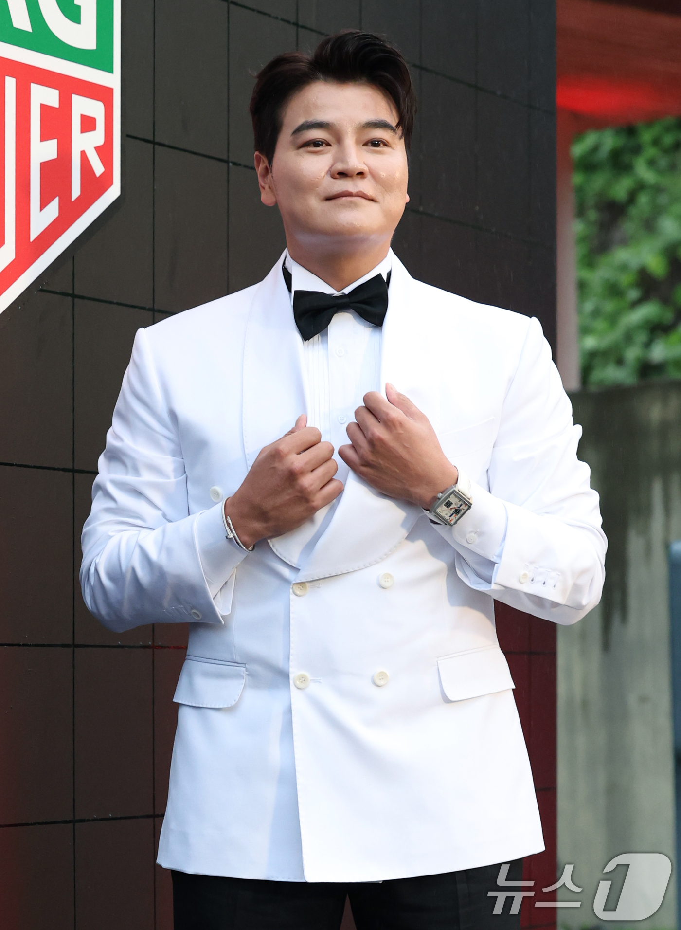 (서울=뉴스1) 권현진 기자 = 전 MLB 선수 추신수가 25일 서울 오후 마포구 문화비축기지에서 열린 ‘태그호이어 갈라 디너 이벤트’에 참석해 포즈를 취하고 있다. 2025.6. …