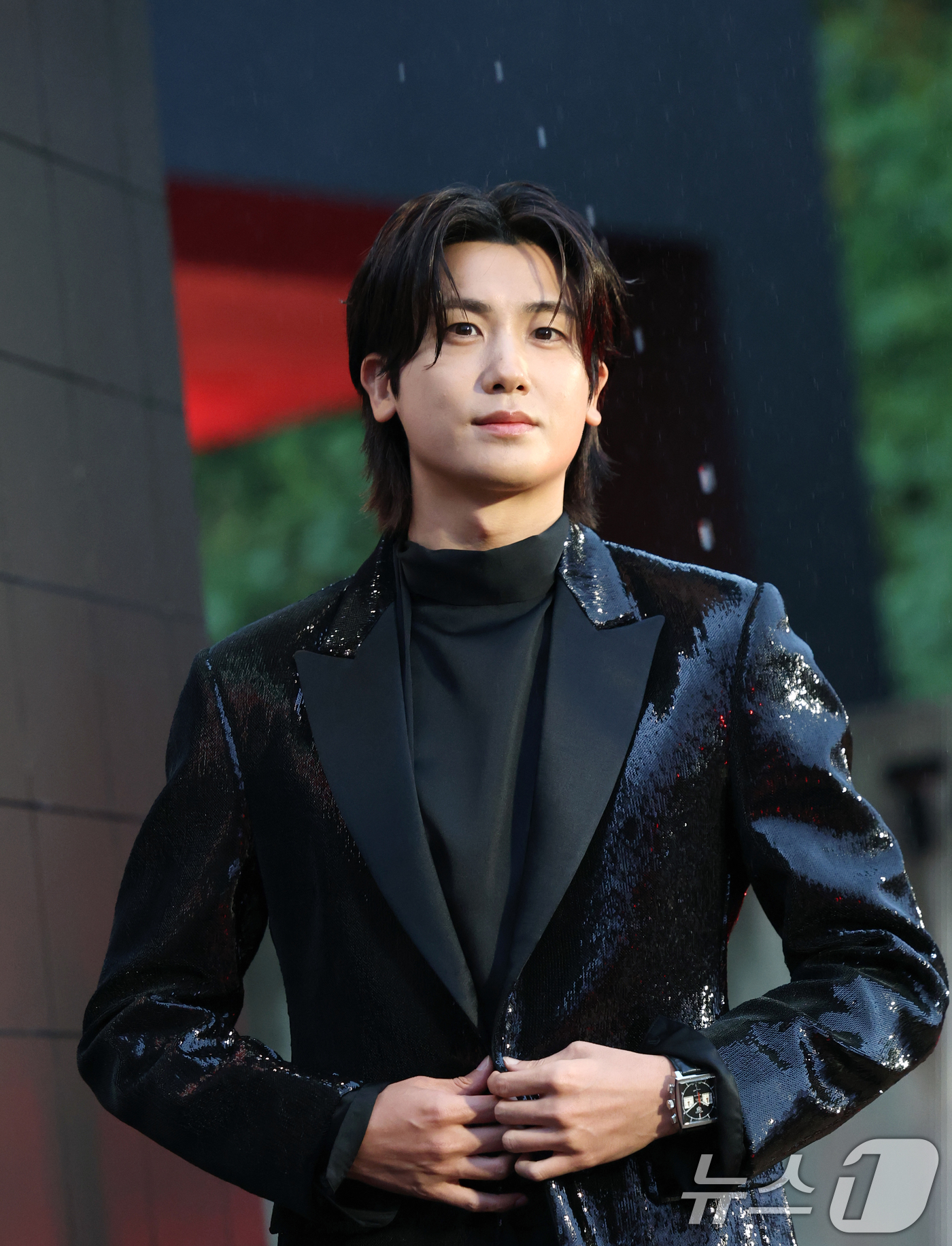 (서울=뉴스1) 권현진 기자 = 배우 박형식이 25일 서울 오후 마포구 문화비축기지에서 열린 ‘태그호이어 갈라 디너 이벤트’에 참석해 포즈를 취하고 있다. 2025.6.25/뉴스1 …