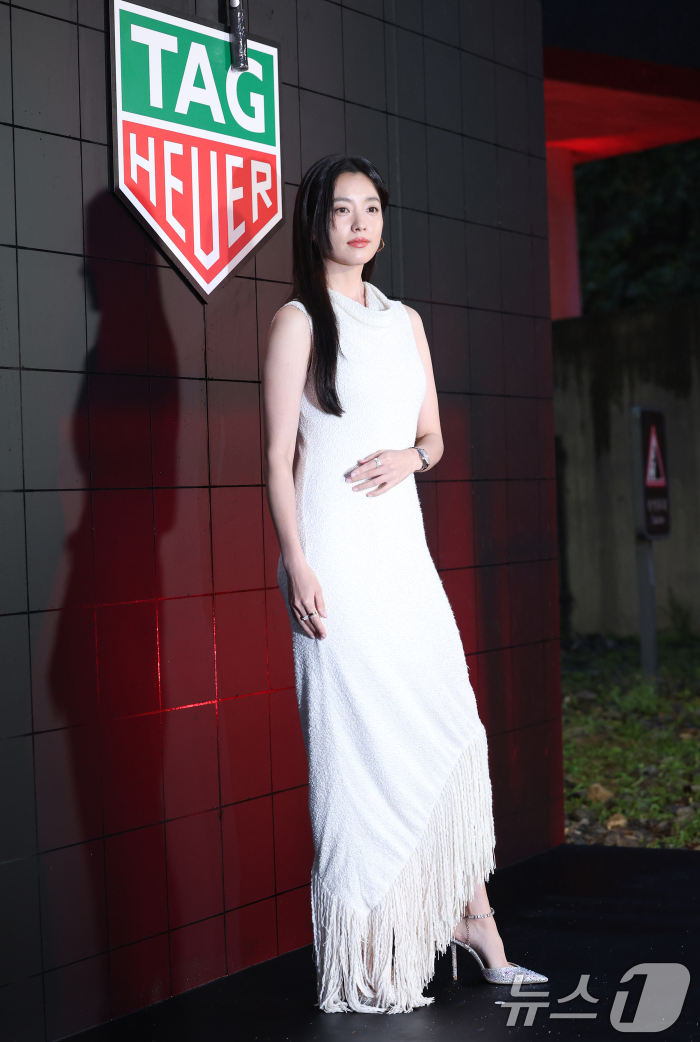 (서울=뉴스1) 권현진 기자 = 배우 한호주가 25일 서울 오후 마포구 문화비축기지에서 열린 ‘태그호이어 갈라 디너 이벤트’에 참석해 포즈를 취하고 있다. 2025.6.25/뉴스1 …