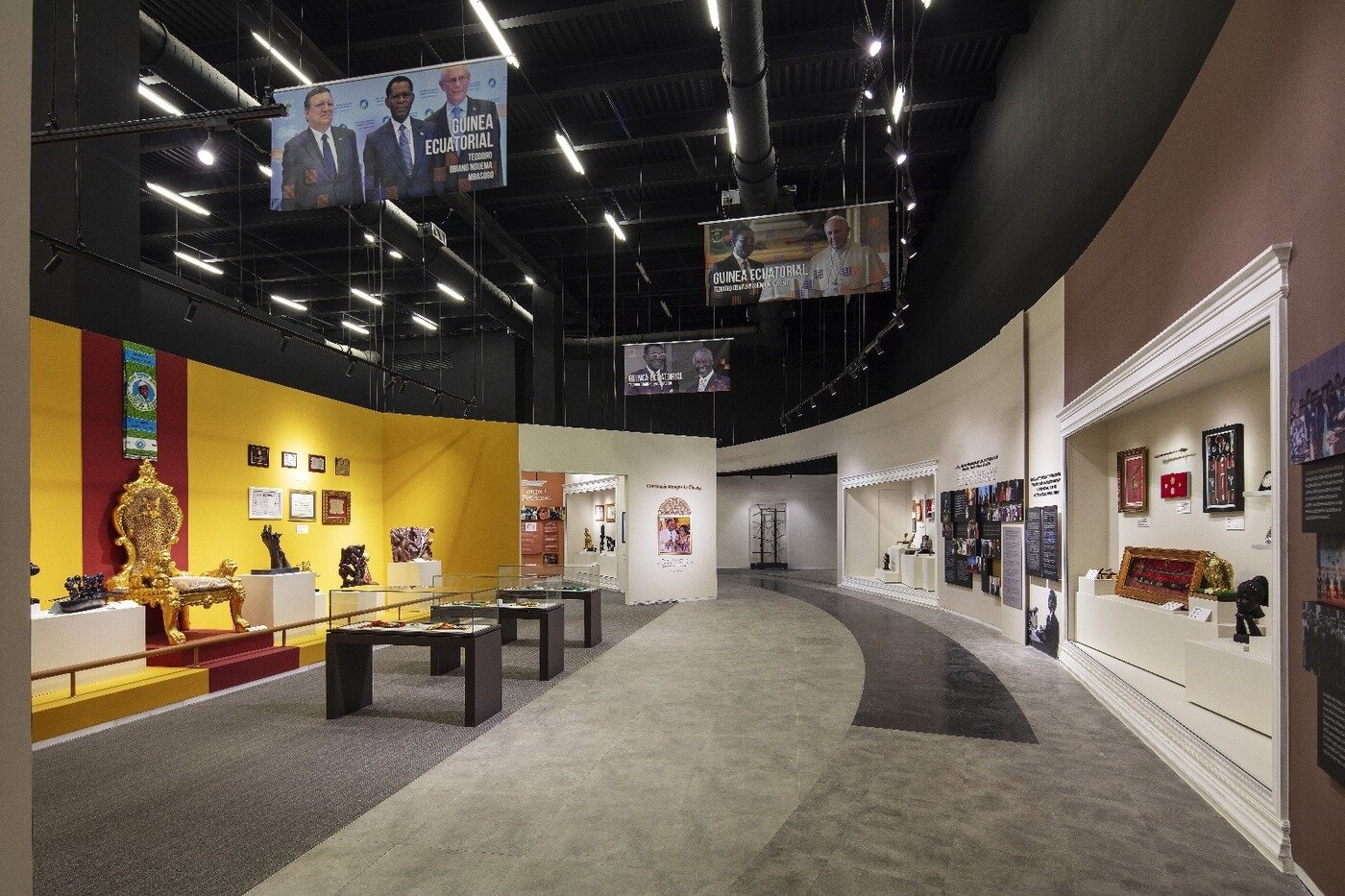 본문 이미지 - 적도기니 대통령 기념관 내부의 모습. (글로벌세아그룹제공)