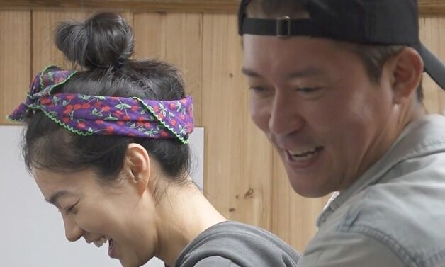 "설렌다" 고백한 김대호, 옥자연과 주방서 핑크빛…홀로 설렘 폭발