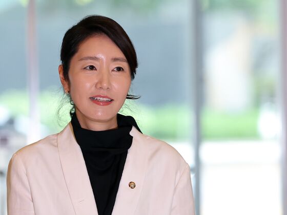 인사청문회 전운 고조…與 "낙마는 없다" 野 "무능 민낯 벗길 것"