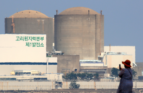 K-원전의 시작 '제3의 불' 점화 성공 [김정한의 역사&오늘]