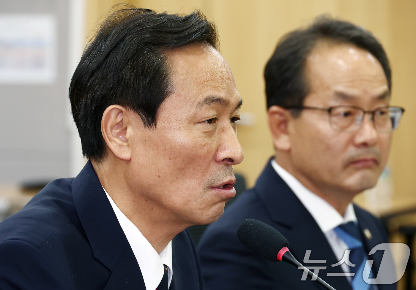 (서울=뉴스1) 김민지 기자 = 우상호 대통령실 정무수석이 26일 서울 여의도 국회 의원회관에서 열린 더불어민주당 재선의원 모임에서 인사말을 하고 있다. 2025.6.26/뉴스1