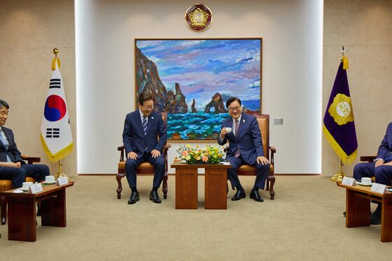 李대통령·禹의장, 제헌절에 '개헌' 띄웠다…공휴일 지정도