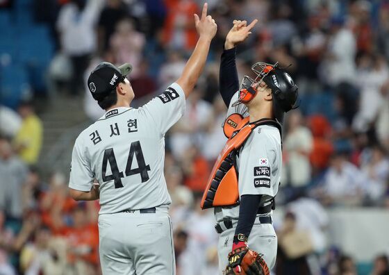 1위 한화·2위 LG·3위 롯데, 나란히 짜릿한 역전 드라마(종합)