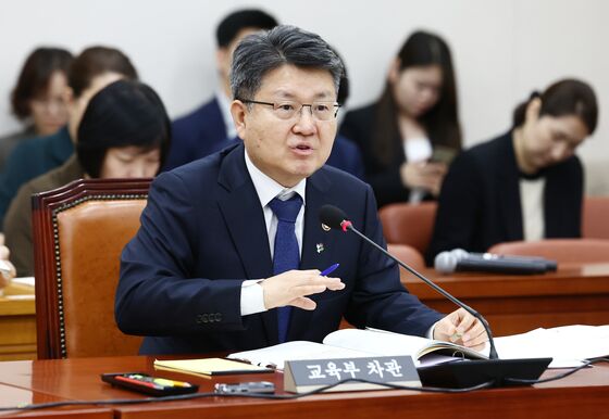 교육차관, 부산 여고생 사망 "수사 지켜보는 중…제도 보완"