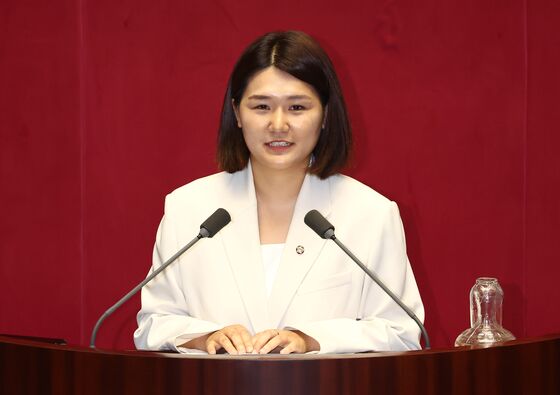 '최연소' 진보당 손솔 "이준석 징계해달라…혐오·차별 멈춰야"