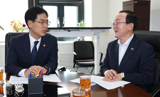 김덕현 연천군수, 행안부 차관에 '접경지 특례지원' 등 현안 건의