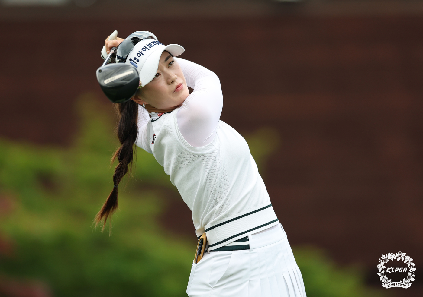 (서울=뉴스1) = 한빛나가 28일 강원도 용평 버치힐CC에서 열린 '맥콜 모나 용평 오픈 Wih SBSGolf' 2라운드 10번 홀에서 티샷을 하고 있다. (KLPGA 제공. 재 …