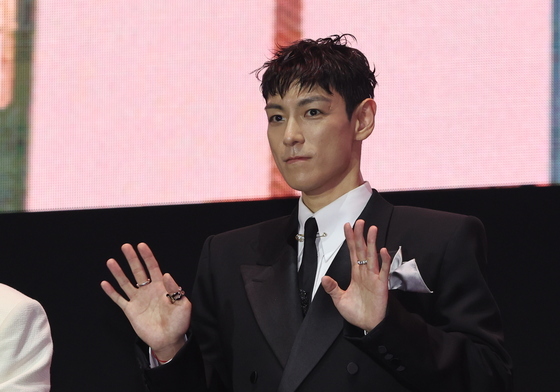 탑, 빅뱅 20주년에 컴백 예고…13년 만의 솔로 신보 발매