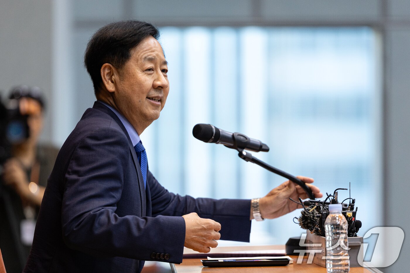 본문 이미지 - 이재명 정부 첫 경제부총리 겸 기획재정부 장관 후보자로 지명된 구윤철 전 국무조정실장이 29일 서울 중구 예금보험공사에서 기자단 간담회를 하고 있다. 2025.6.29/뉴스1 ⓒ News1 이승배 기자