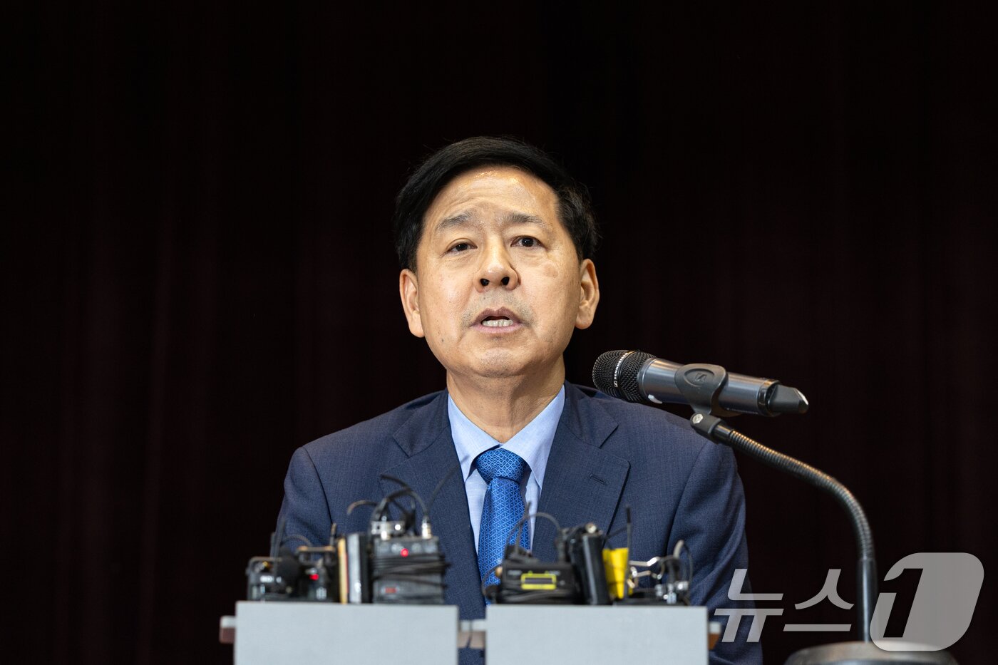 본문 이미지 - 이재명 정부 첫 경제부총리 겸 기획재정부 장관 후보자로 지명된 구윤철 전 국무조정실장이 29일 서울 중구 예금보험공사에서 기자단 간담회를 하고 있다. 2025.6.29/뉴스1 ⓒ News1 이승배 기자