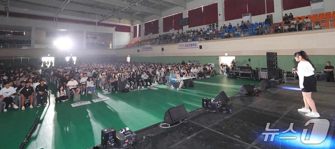 본문 이미지 - 청소년 페스티벌.(인제군 제공. 재판매 및 DB금지)/뉴스1