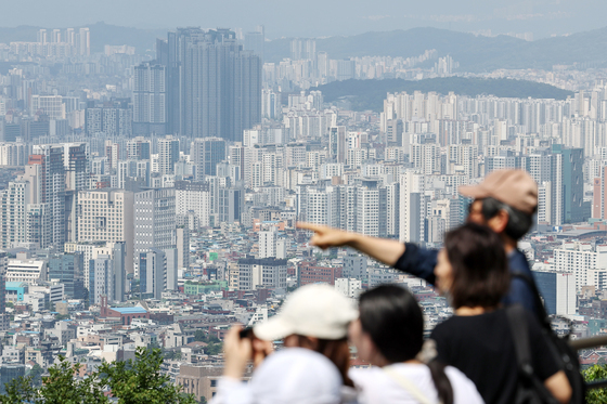 서울 아파트 경매 낙찰가율 99.3%…6개월 만에 100%선 붕괴