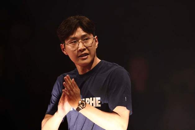 프랑스 매체 "PSG, 조건 만족스럽다면 이강인 이적 허용"