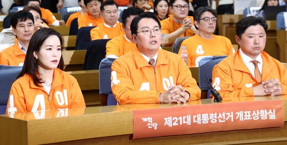 '이준석 7.7%' 출구조사 개혁신당…"아~" 탄식 터졌다