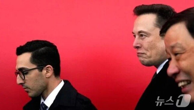 본문 이미지 - 맨 왼쪽이 애프샤르 ⓒ 로이터=뉴스1