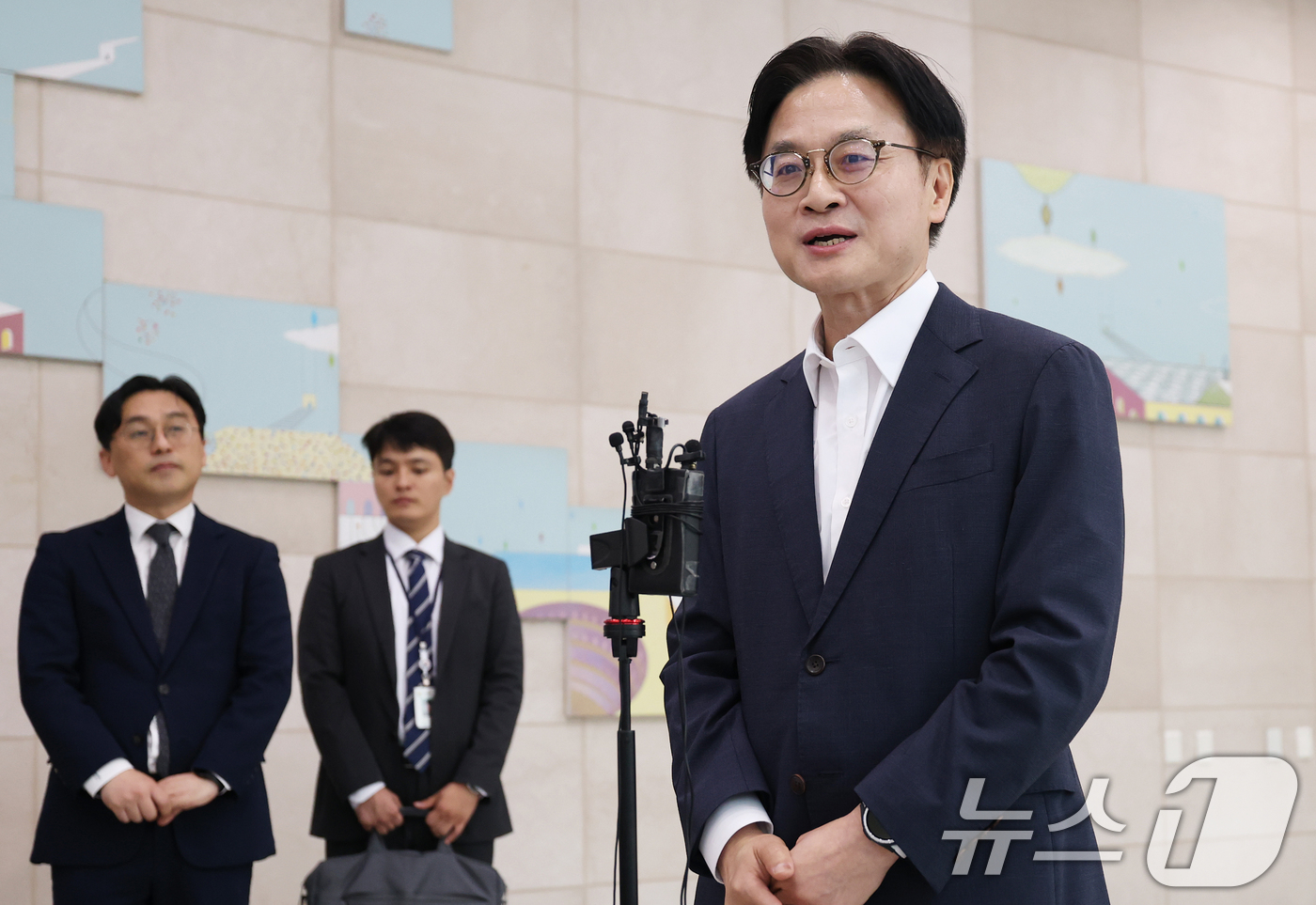 (서울=뉴스1) 오대일 기자 = 이재명 정부 초대 산업통상자원부 장관으로 지명된 김정관 후보자(두산 에너빌리티 사장)가  30일 오전 서울 강남구 한국기술센터에 마련된 인사청문회 …