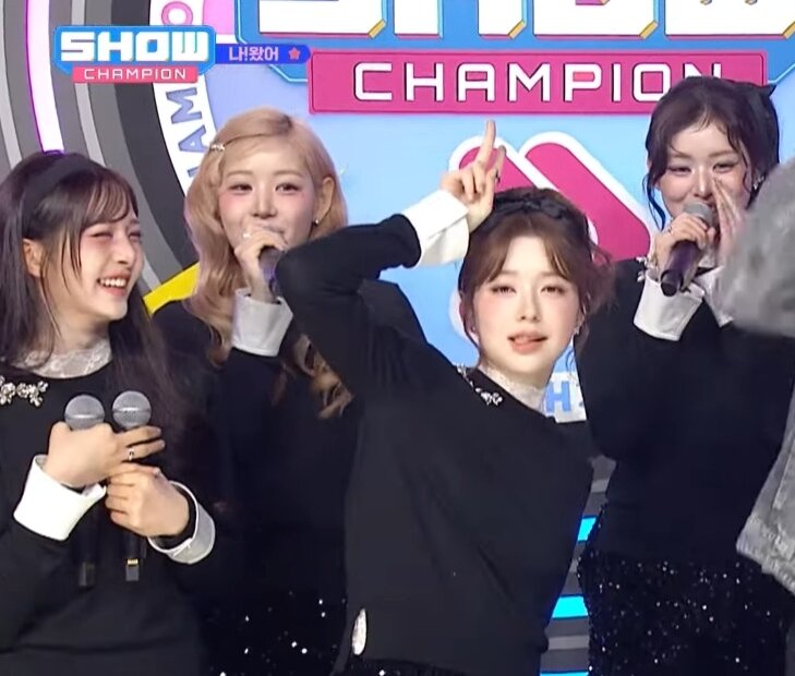 본문 이미지 - 피프티피프티('쇼챔피언' 방송화면 갈무리)