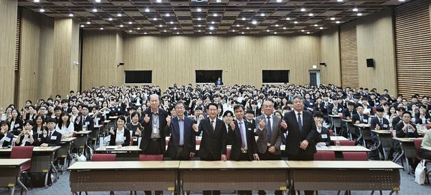 한국도로공사서비스 신입사원 452명 채용…지난해 대비 74.5%늘어