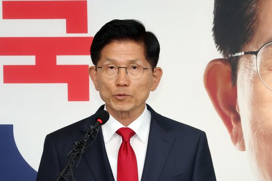 김문수 "국민 선택 겸허하게 받아들여…이재명 당선 축하"