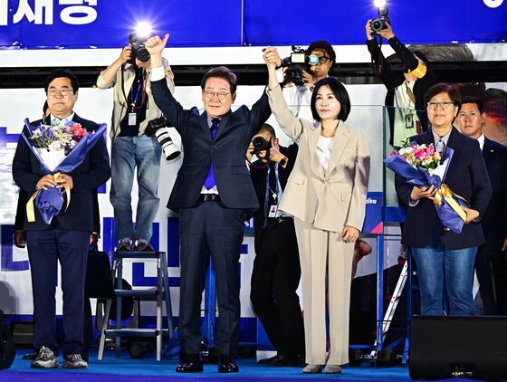 "이재명 압도적 승리는 아냐…비토층 여전"-블룸버그