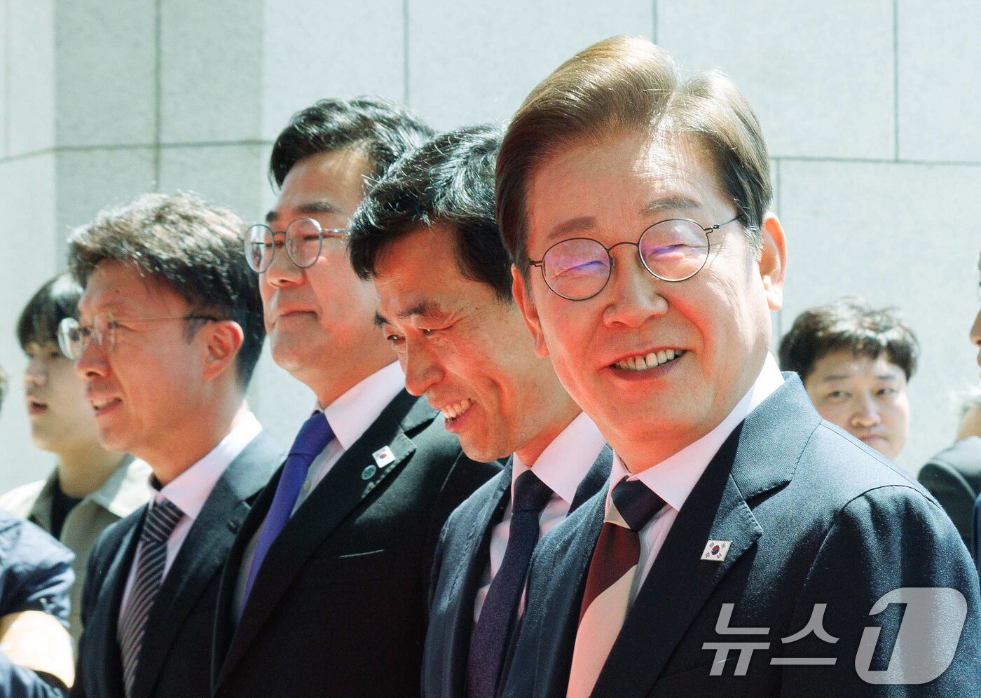 본문 이미지 - 이재명 대통령이 4일 오전 서울 여의도 국회에서 열린 제21대 대통령 취임선서에 참석하고 있다. 2025.6.4/뉴스1 ⓒ News1 국회사진기자단