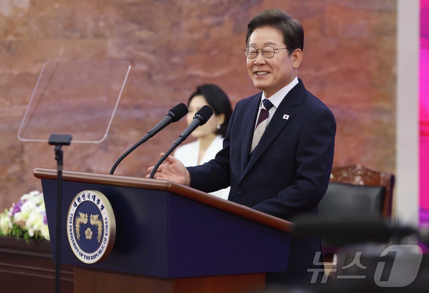 본문 이미지 - 이재명 대통령이 4일 서울 여의도 국회에서 열린 제21대 대통령 취임 선서에서 취임사를 하고 있다. 2025.6.4/뉴스1 ⓒ News1 국회사진기자단