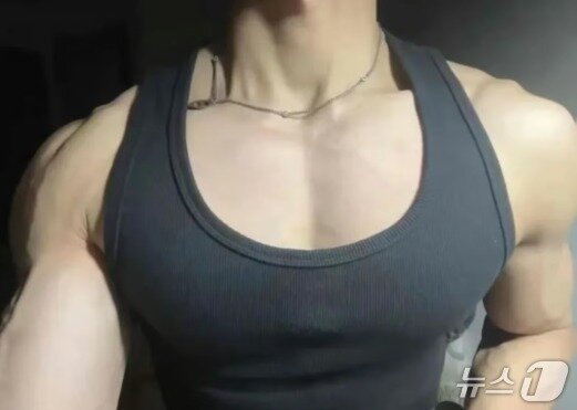 본문 이미지 - 관련 시각물 - SCMP 갈무리