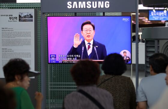 [속보] 李대통령, 국회의장·정당 대표들과 국회서 오찬 시작
