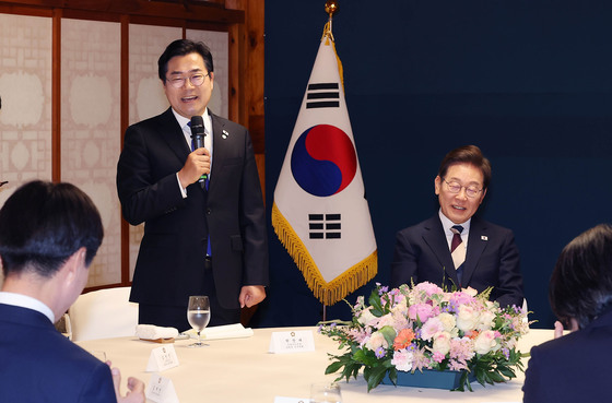 李대통령, '인천시장 후보' 박찬대 인용 "안중근 유묵 귀환 환영"