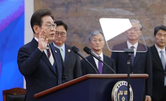 트럼프 대응에 할 일 많은 국방·외교부…'덩치' 커지나