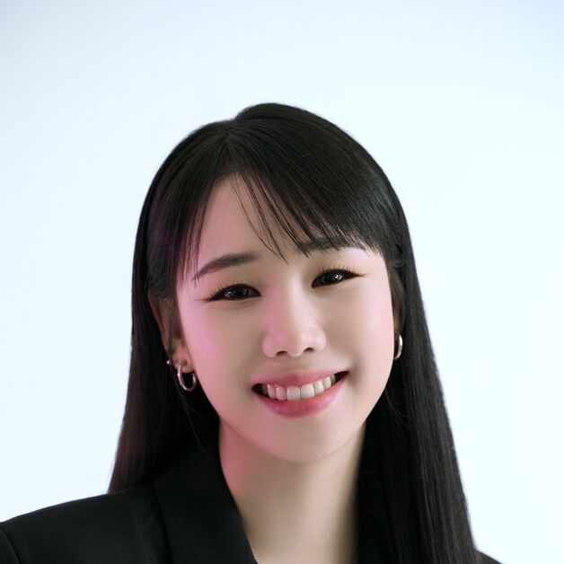 유성은, 제이지스타와 전속계약…임창정·송가인과 한지붕