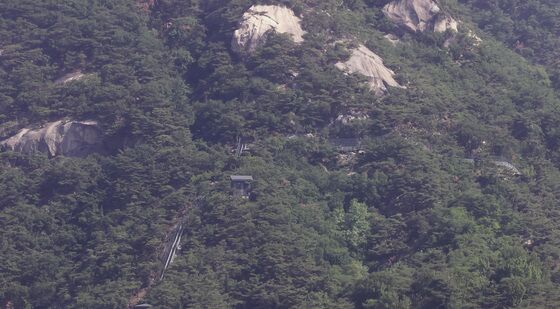 '청와대, 다시 대통령 집무실로'