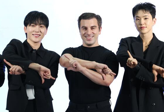 에어비앤비 창업자 서울 왔다…"숙박+체험 플랫폼으로 전환"