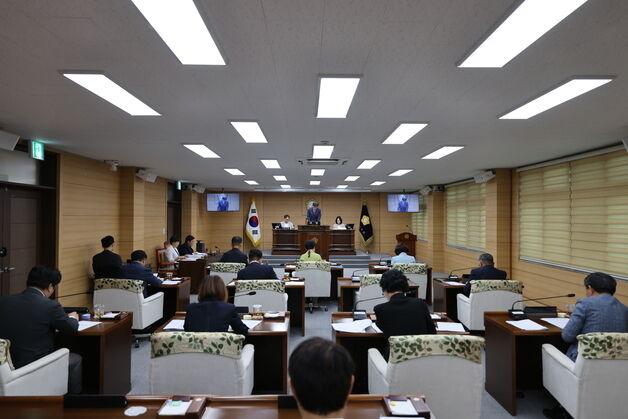 부여군의회, 292회 정례회 개회…21일간 의사일정 돌입