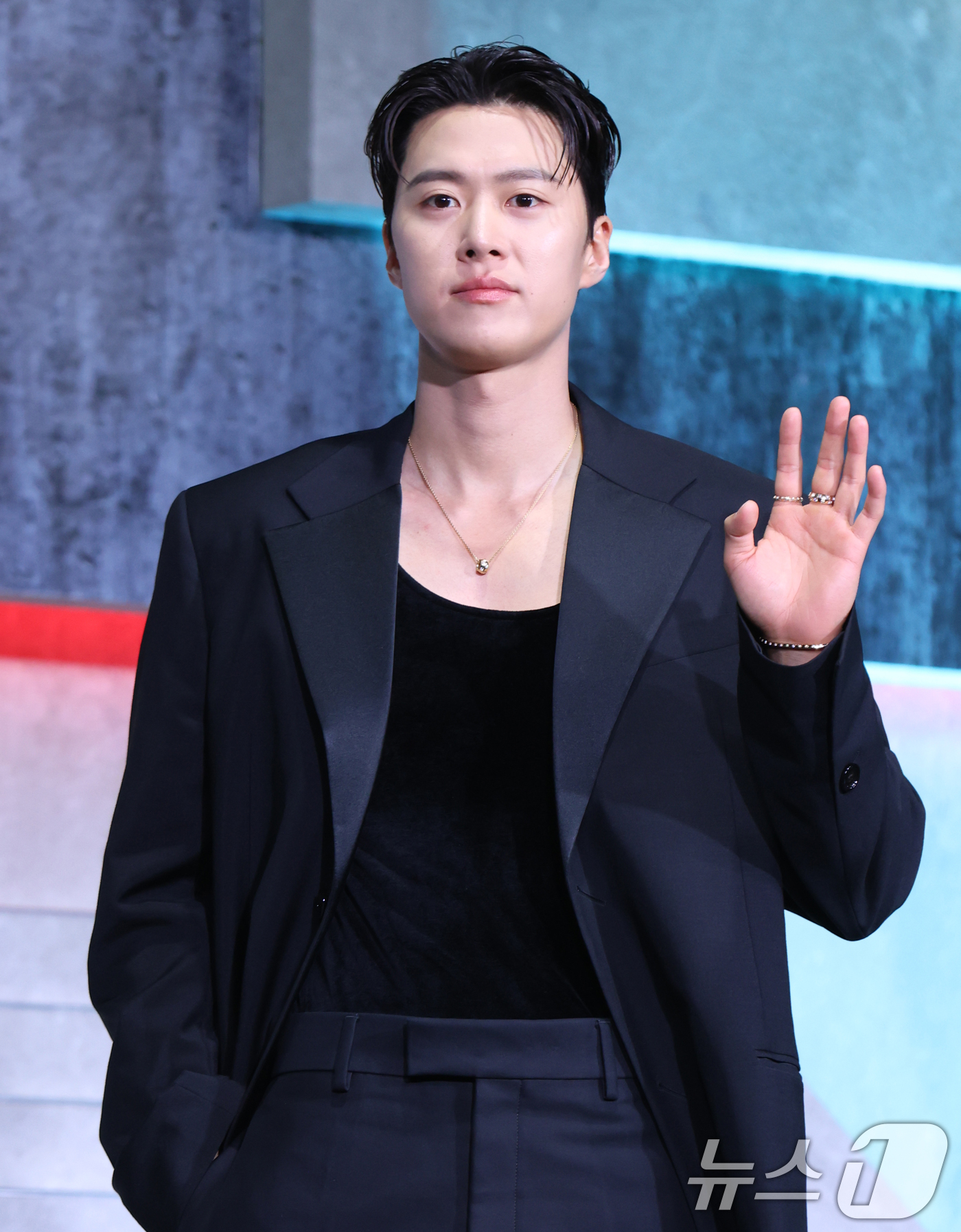 (서울=뉴스1) 권현진 기자 = 배우 공명이 5일 오전 서울 중구 장충로 앰버서더 서울 풀만 호텔에서 열린 넷플릭스 '광장' 제작발표회에 참석해 포즈를 취하고 있다.‘광장’은 스스 …