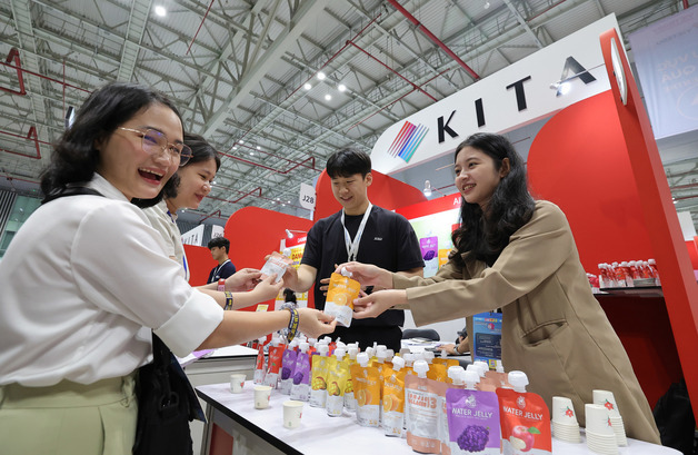 돈키호테·이온 등 빅바이어 집결…무협, 도쿄서 'K-소비재전' 개최