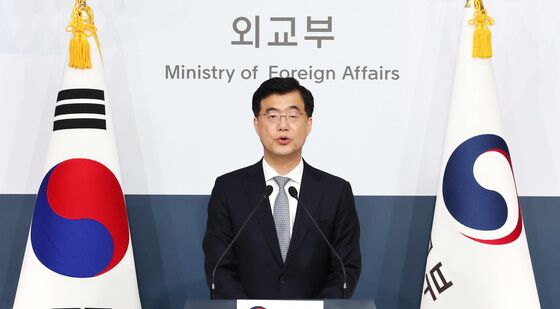 정례 브리핑하는 이재웅 외교부 대변인