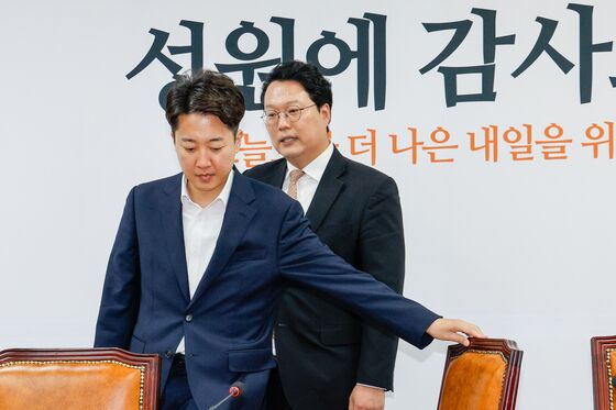 이준석 성상납 주장한 김성진 조사…토론회 발언 고발도 수사(종합)