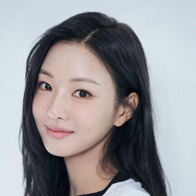 프로야구 두산, 8일 잠실 롯데전서 배우 이세희 시구