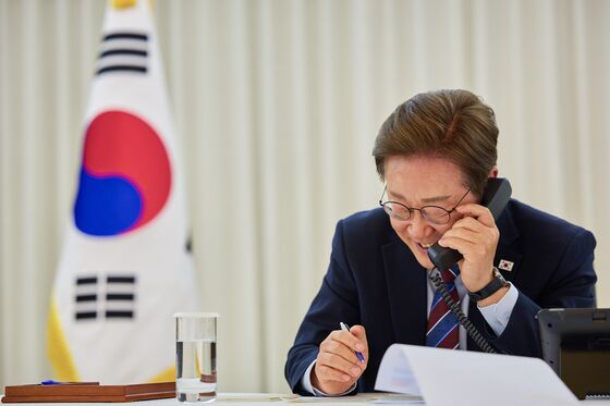 李대통령-트럼프, 암살위험·골프 매개 공감대…"친근, 격의 없는 분위기"