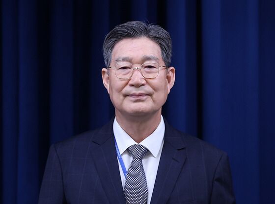 "검찰개혁, 국회가 하는 것"…민주, 특수통 오광수 임명 엄호