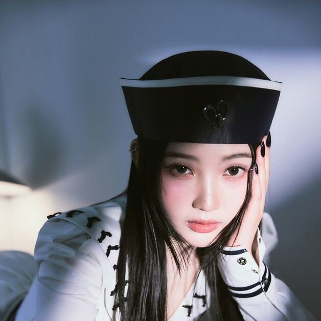 레드벨벳 조이, 10일 프로야구 NC-키움전서 생애 첫 시구