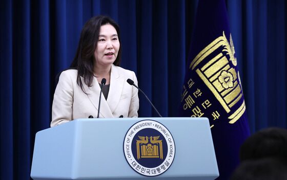 대통령실 "브리핑룸 질문하는 기자 모습 중계…李대통령 지시로"