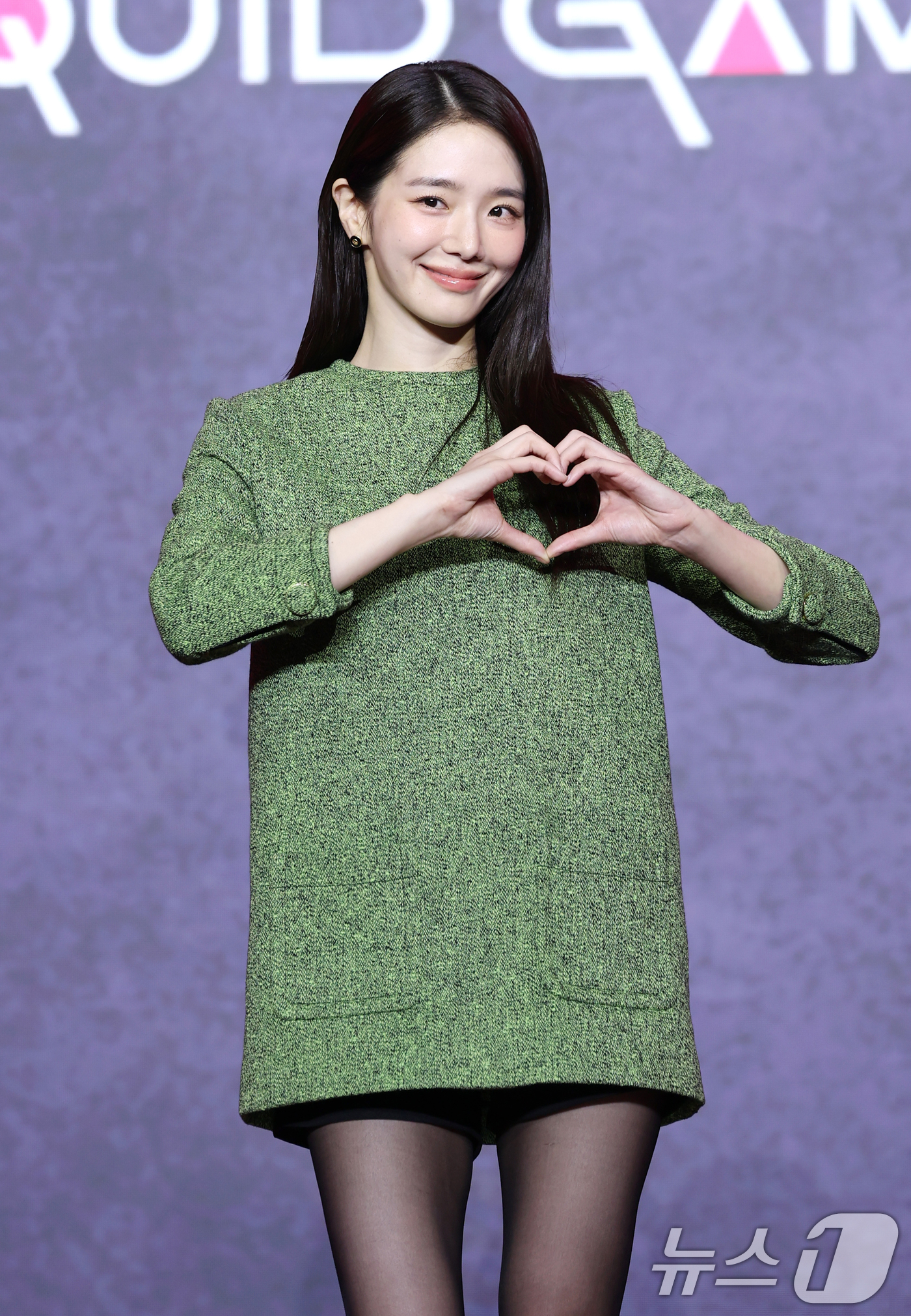 (서울=뉴스1) 권현진 기자 = 배우 박규영이 9일 서울 용산구 서울드래곤시티에서 열린 넷플릭스 시리즈 '오징어 게임' 시즌3 제작발표회에서 포즈를 취하고 있다. '오징어 게임' …