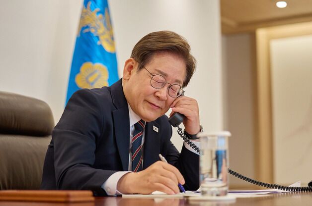 李대통령·이시바 "한미일 협력 틀에서 위기 대응 노력"…첫 통화(종합2보)